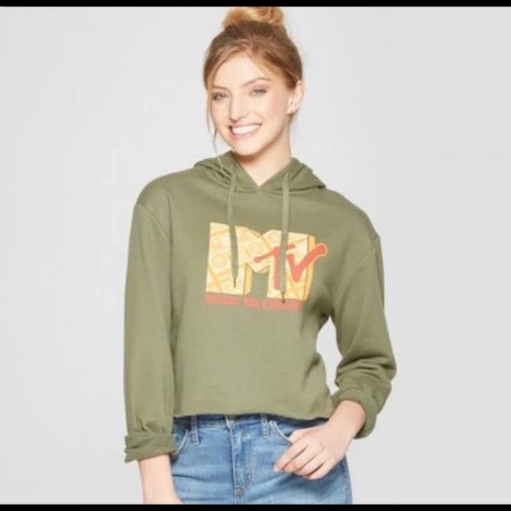 Cropped MTV dark green sweatshirt w/ hood